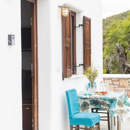 Maria's Traditional Asklipiion