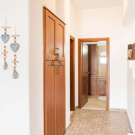 Maria's Traditional Apartament *