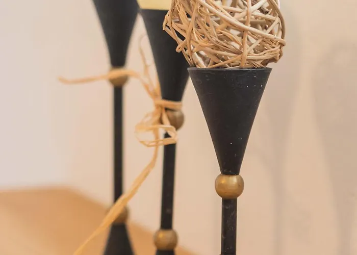 Maria's Traditional * Asklipiion